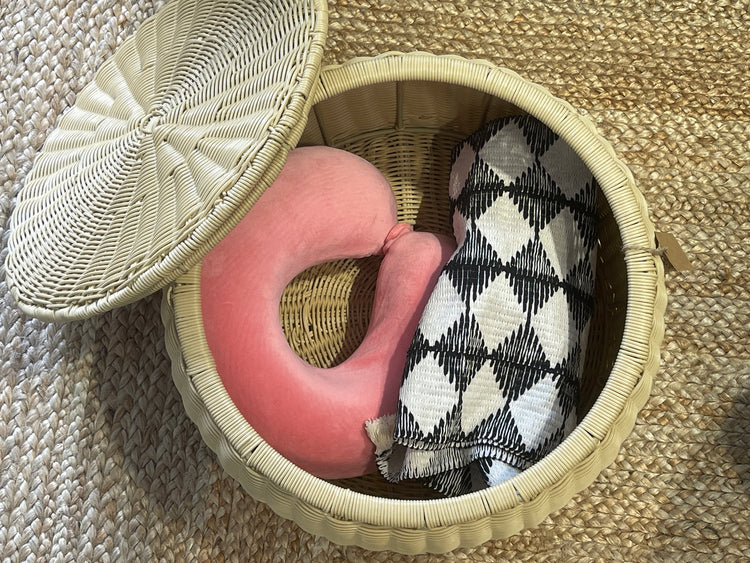 ELE LIGHT & DECOR Outdoor /Indoor Tan Pouf Wicker Footstool Storage Seat With Lid
