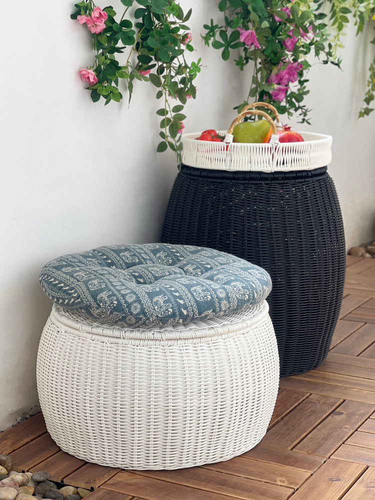 ELE LIGHT & DECOR Outdoor /Indoor White Pouf Wicker Footstool Storage Seat With Lid