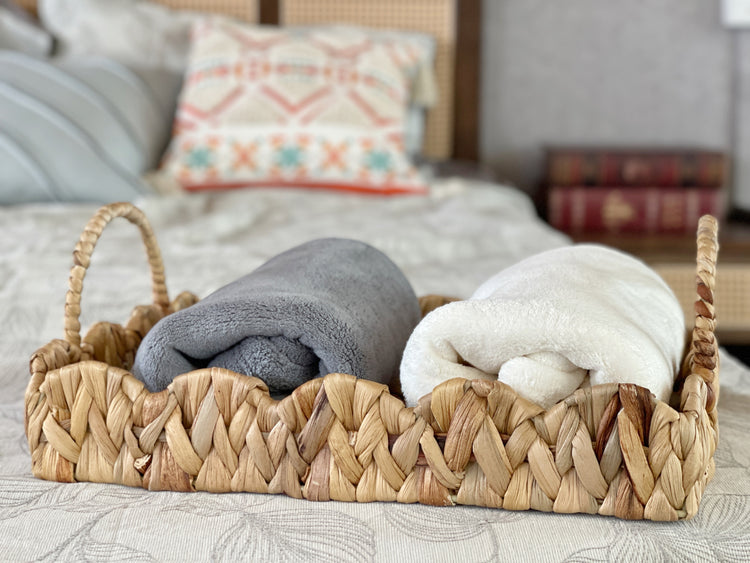 ELE LIGHT & DECOR Decorative Woven Water Hyacinth Coastal Severing Tray